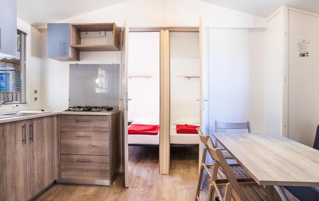 Camping Village Baia Blu La Tortuga Aglientu Eksteriør billede