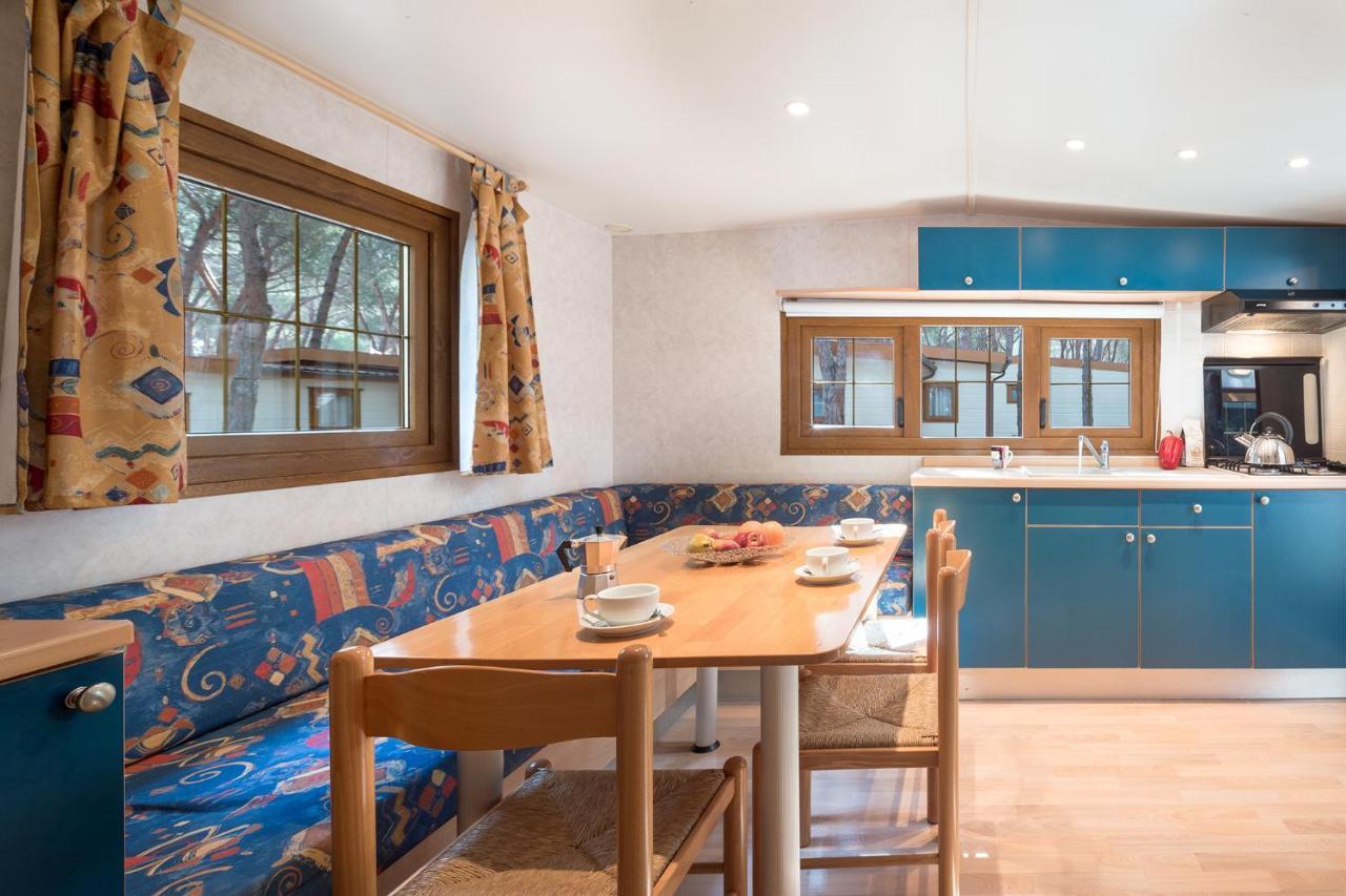 Camping Village Baia Blu La Tortuga Aglientu Eksteriør billede